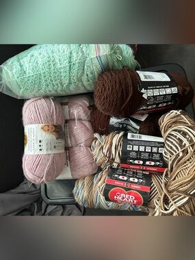 Mixed assortment of Yarn 10 full skeins and bunches of balls FULL BAG OF YARN